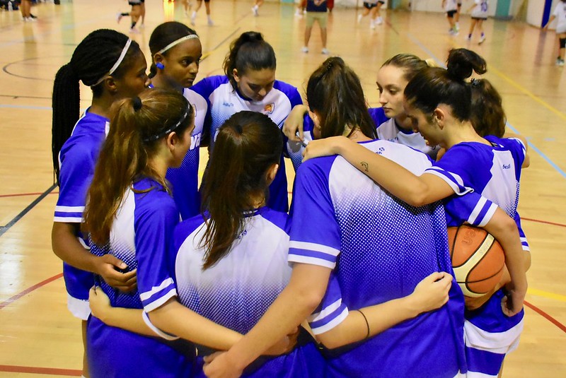 CRÓNICA J.4: UNIVERSIDAD DE HUELVA CDH 60 – 39 DBD CIUDAD DE DOS HERMANAS