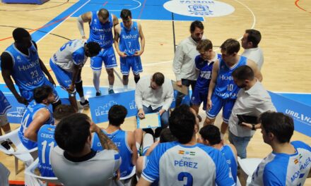 EL CIUDAD DE HUELVA DA UN GOLPE SOBRE LA MESA EN SU CAMINO HACIA EL ASCENSO